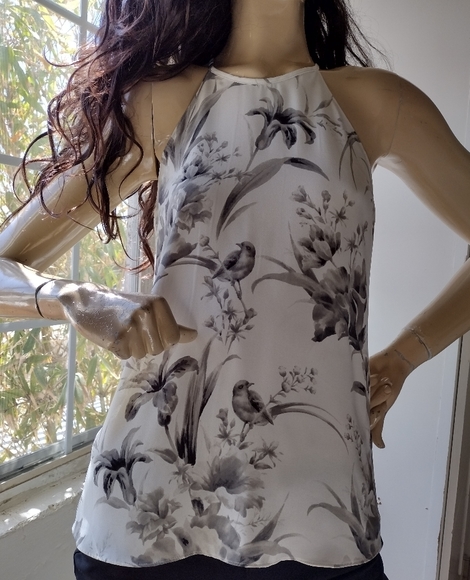 LOFT Tops - LOFT Women's Blouse Floral Grey.